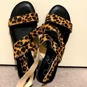 Womens Jessica Simpson Leopard 6.5 Sandals